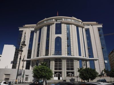 جماعة طنجة.. النائب الأول للعمدة يتهم الملك باستفزاز الأحزاب السياسية