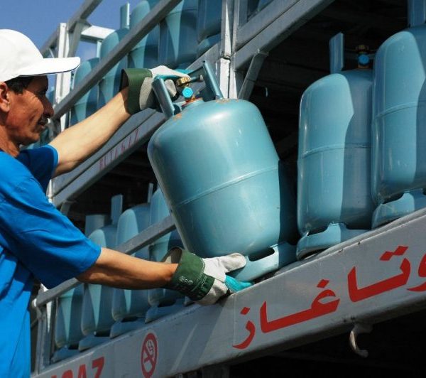 وعود حكومية تنهي أزمة “البوطا” وتلغي إضراب موزعي الغاز بالمغرب