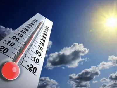 حالة الطقس بالمغرب: موجة حر بعدة مناطق وزخات رعدية بالأطلس
