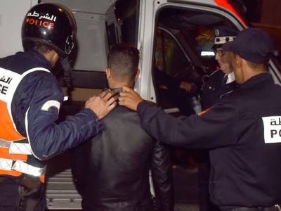 الشغب الرياضي.. أسلحة بيضاء وسائل حارق يجران 5 أشخاص إلى التوقيف بالبيضاء