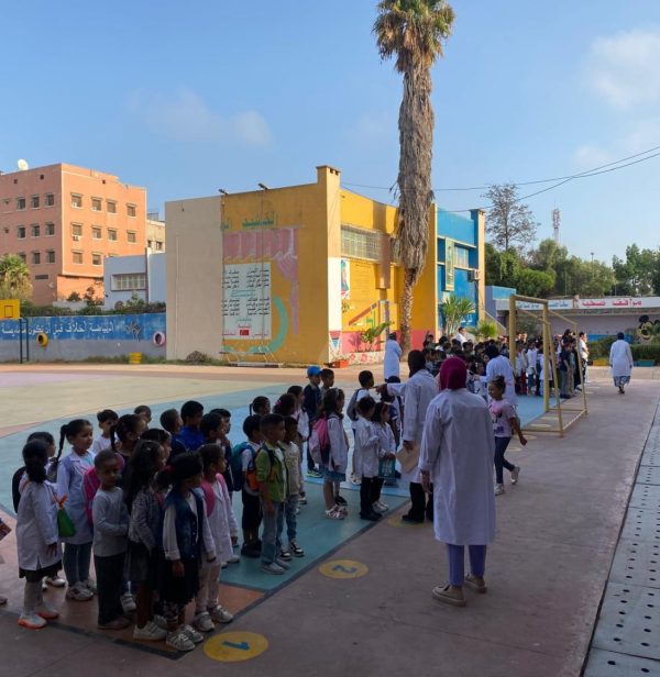 بعد أيام من التحضيرات.. الدراسة تنطلق رسمياً بمختلف مدارس المملكة