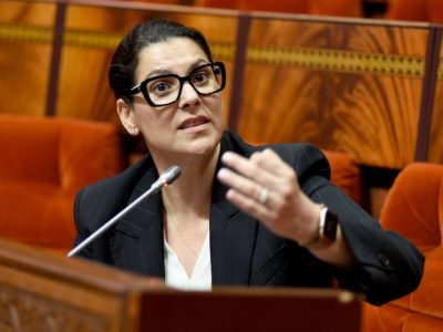 المنصوري تعرض البرنامج الحكومي أمام البرلمان
