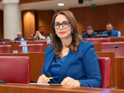 بطلب من رئيسة الحكومة.. جلالة الملك يوافق على إعفاء ماديحة خيير من منصبها الوزاري
