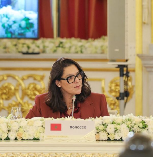 القمة الروسية الإفريقية.. المنصوري تبرز جهود المغرب لدعم التنمية والاندماج بالقارة