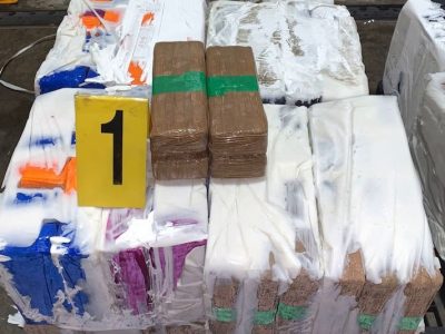المصالح الأمنية والجمارك تحبطان تهريب 3.5 أطنان من الشيرا بطنجة المتوسط